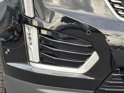 Used 2025 Cadillac XT5 Premium Luxury w/ LPO, Red Accent Package image 42