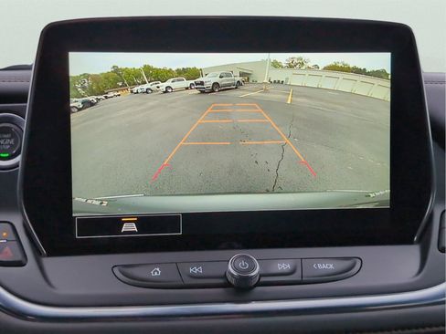 Used 2023 Chevrolet Blazer Premier image 24