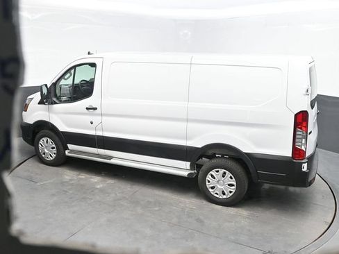 Used 2025 Ford Transit 250 Low Roof w/ Exterior Upgrade Package RWD image 32