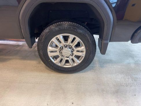 Used 2023 GMC Sierra 2500 Denali image 6