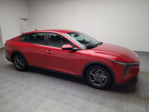 Used 2025 Kia K4 FWD image 11