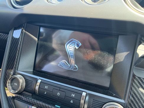 Used 2020 Ford Mustang Shelby GT500 w/ Technology Package RWD image 18