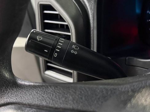 Used 2022 Ford F250 XL w/ Power Equipment Group image 23