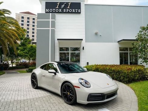 Used 2021 Porsche 911 Carrera 4 image 1