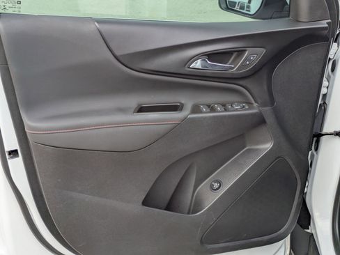 Used 2023 Chevrolet Equinox RS w/ LPO, Cargo Package image 11