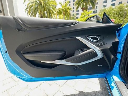 Used 2022 Chevrolet Camaro SS RWD image 54