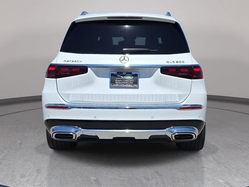 Used 2026 Mercedes-Benz Maybach GLS 600 4MATIC image 7