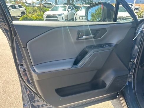 Used 2026 Toyota RAV4 SE w/ Convenience Package AWD/4WD image 21