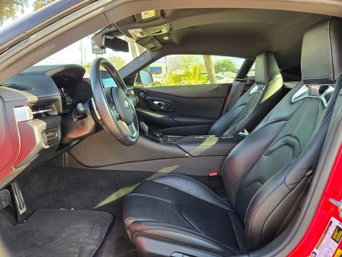Used 2023 Toyota Supra Premium image 9
