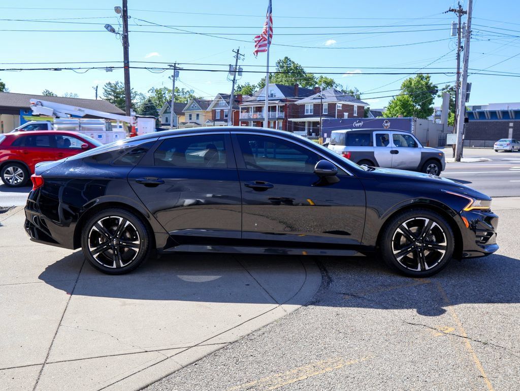 Used 2022 Kia K5 GT-Line AWD/4WD image 6
