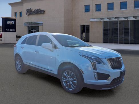 Certified 2024 Cadillac XT5 Premium Luxury w/ LPO, Floor Liner Package AWD/4WD image 3