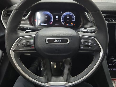 Used 2023 Jeep Grand Cherokee L Laredo AWD/4WD image 18