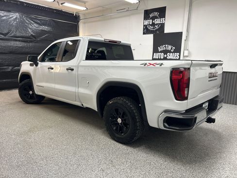 Used 2021 GMC Sierra 1500 4x4 Double Cab w/ Sierra Value Package image 4