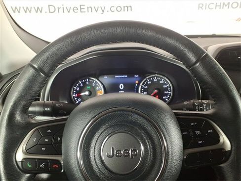 Certified 2022 Jeep Renegade Limited image 17