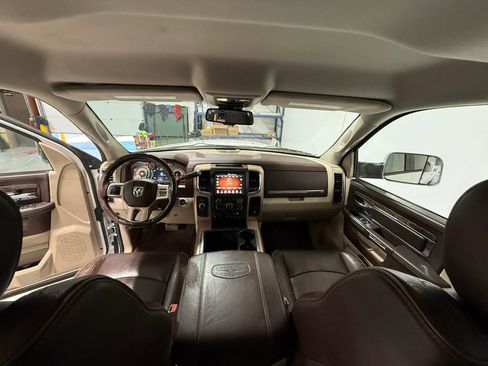Used 2014 RAM 3500 Laramie Longhorn AWD/4WD image 17