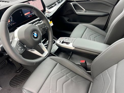 New 2026 BMW X1 xDrive28i w/ Technology Package image 4
