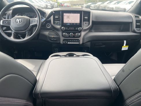 New 2026 RAM 2500 Tradesman w/ Chrome Appearance Group AWD/4WD image 20