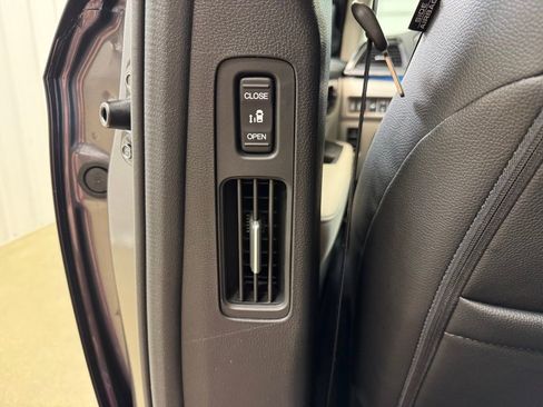 New 2026 Honda Odyssey Elite image 17