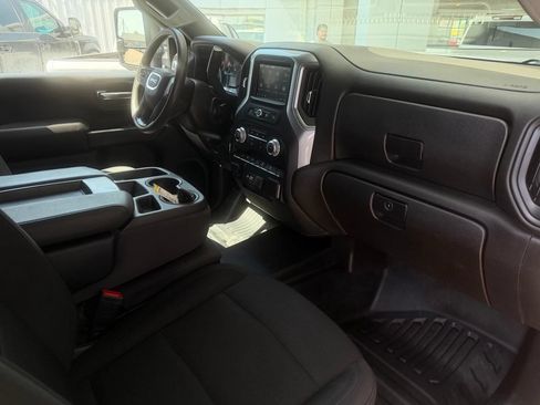 Used 2024 GMC Sierra 2500 Pro w/ 1SA Pro Safety Plus Package AWD/4WD image 12