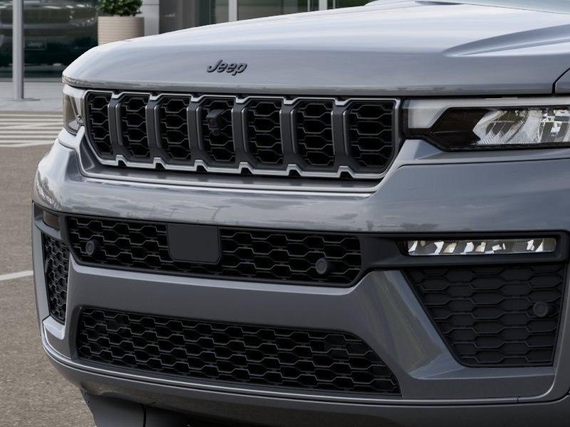 New 2027 Jeep Grand Cherokee Limited AWD/4WD image 11