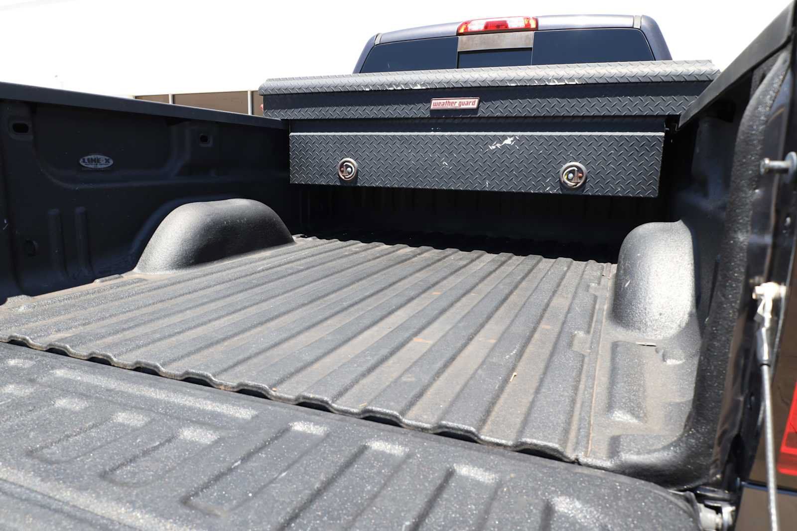 Used 2015 Chevrolet Silverado 2500 LTZ w/ Duramax Plus Package AWD/4WD image 58