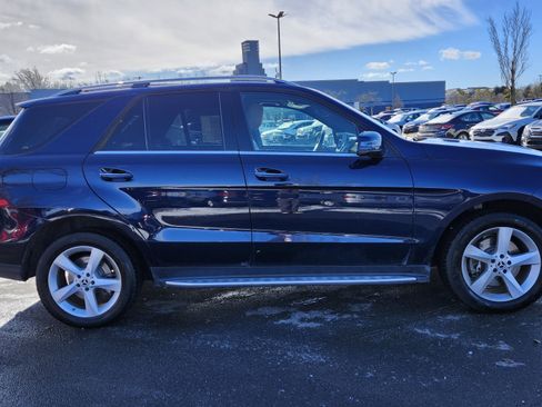Used 2019 Mercedes-Benz GLE 400 4MATIC image 18