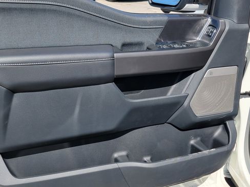 New 2025 Ford F150 Lariat w/ Equipment Group 501A Mid image 8