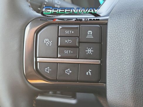 Used 2024 Ford F350 Platinum w/ FX4 Off-Road Package image 24