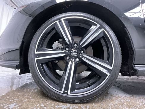 Used 2023 Honda Accord Sport image 14