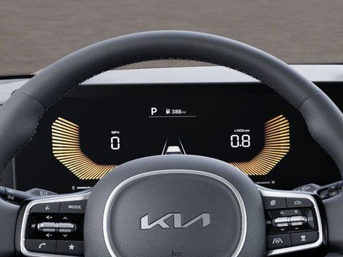 New 2026 Kia Carnival FWD image 21