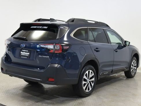 Used 2025 Subaru Outback Premium AWD/4WD image 14