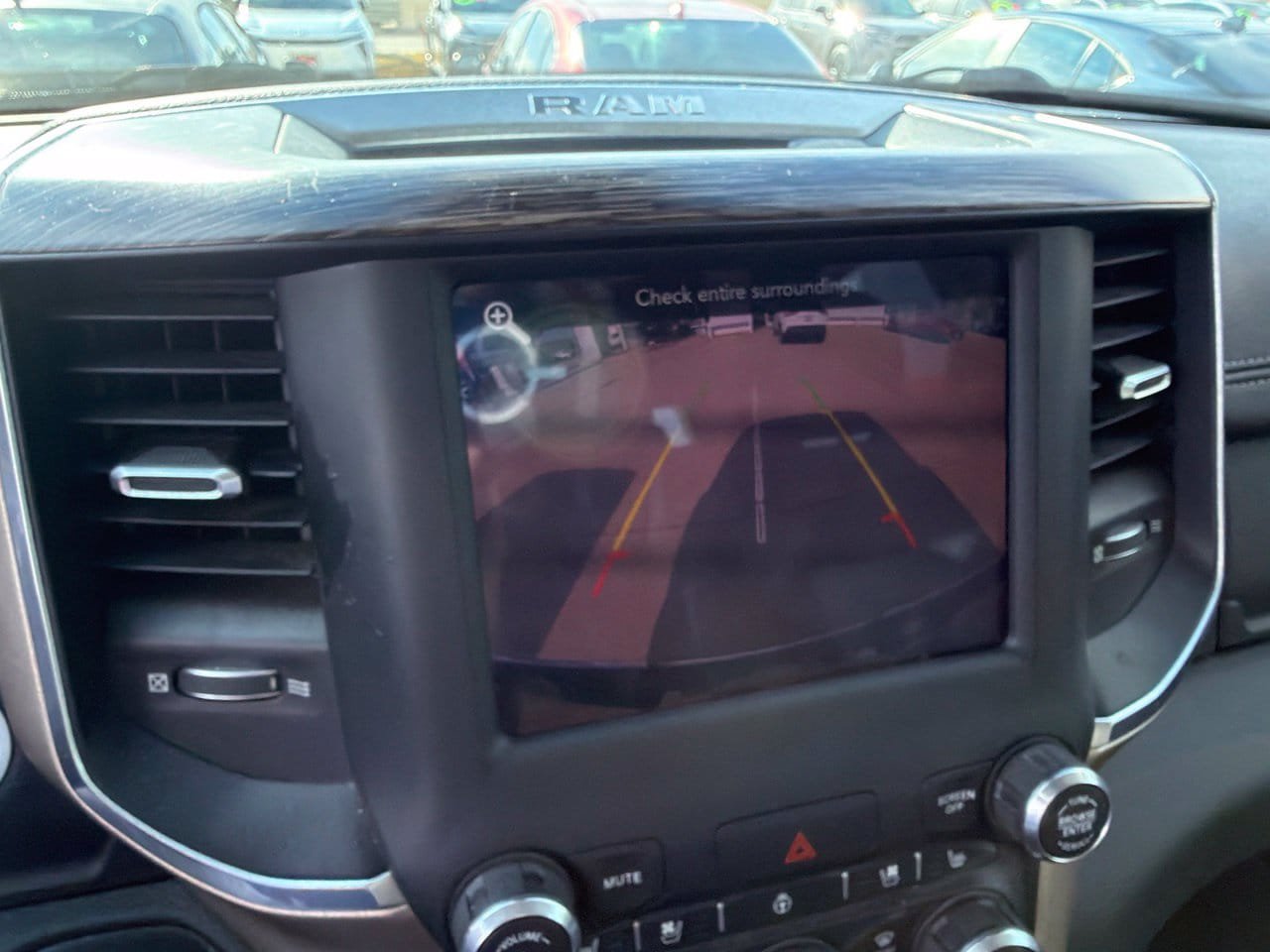 Used 2019 RAM 1500 Laramie RWD image 13