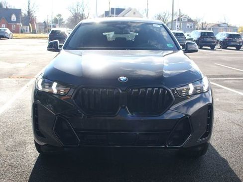 New 2026 BMW X6 xDrive40i w/ Executive Package image 2