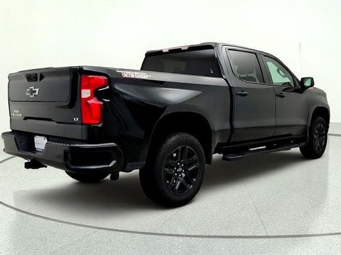 Used 2023 Chevrolet Silverado 1500 LT Trail Boss w/ Protection Package AWD/4WD image 5