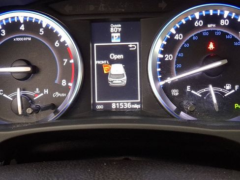 Used 2015 Toyota Highlander Limited AWD/4WD image 5