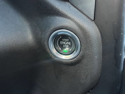 Used 2019 Chevrolet Silverado 1500 LTZ w/ LTZ Premium Package image 31