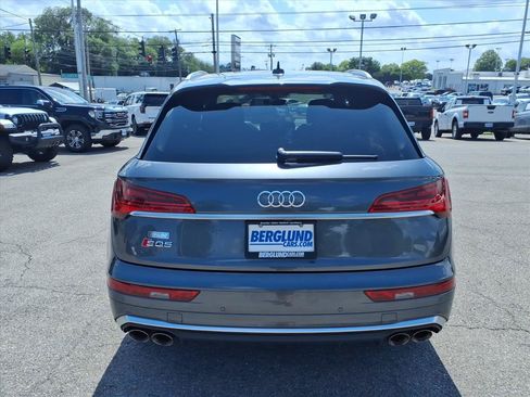 Used 2023 Audi SQ5 Premium w/ Convenience Package AWD/4WD image 5