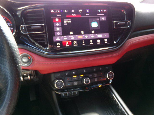 Used 2021 Dodge Durango R/T w/ Tow 'N Go Package AWD/4WD image 21