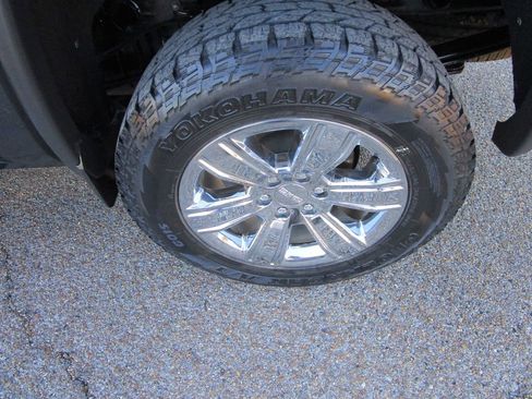 Used 2018 GMC Sierra 1500 SLT image 10