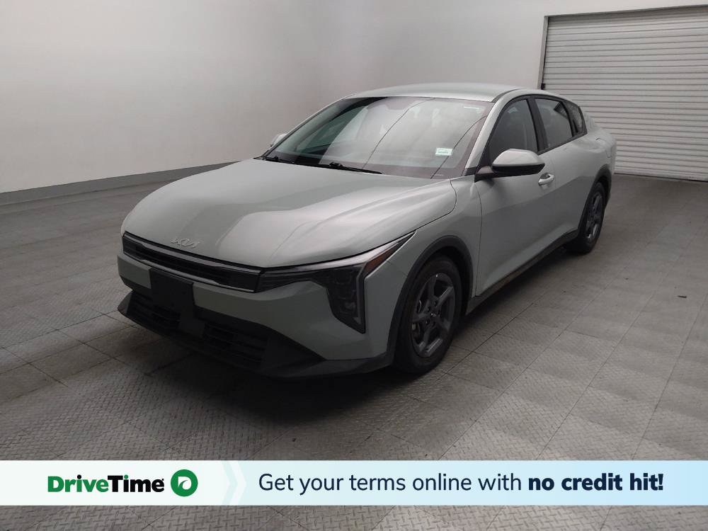 Used 2025 Kia K4 FWD image 1