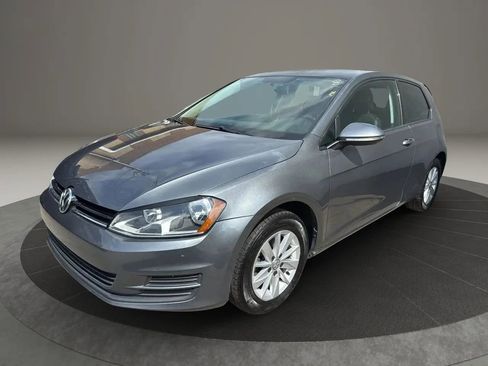 Used 2015 Volkswagen Golf S image 1