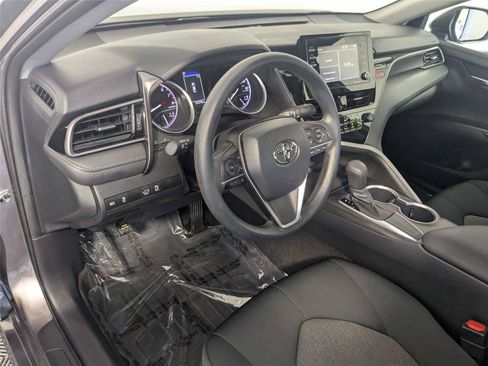 Certified 2021 Toyota Camry LE FWD image 11