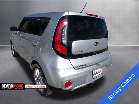 Used 2018 Kia Soul + image 5