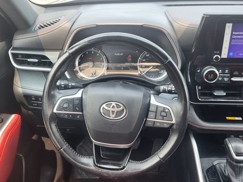 Used 2023 Toyota Highlander XSE AWD/4WD image 26