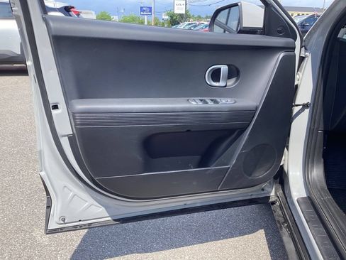 Used 2024 Hyundai Ioniq 5 SEL AWD/4WD image 11
