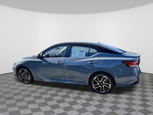 New 2025 Nissan Sentra SR w/ SR Premium Package image 16