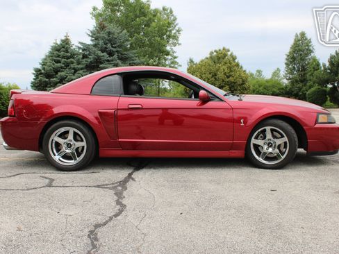 Used 2003 Ford Mustang Cobra RWD image 30