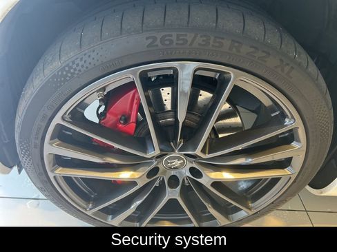 Used 2022 Maserati Levante Trofeo image 20