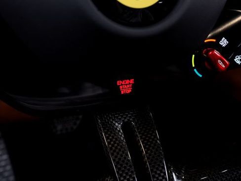 Certified 2026 Ferrari Roma Spider RWD image 43
