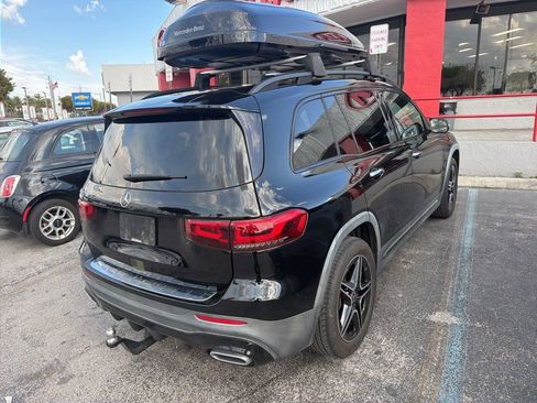 Used 2021 Mercedes-Benz GLB 250 image 10